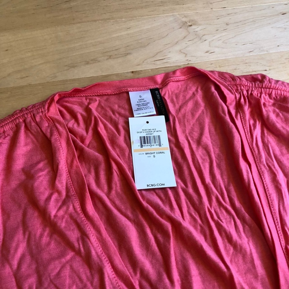 NEW BCBG Beach Swim Wrap Cover Up . - Picture 2 of 2